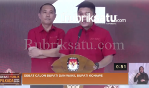 Live__Debat Publik Pertama Calon Bupati & Wakil Bupati Kabupaten Konawe Pemilihan Tahun 2024 - YouTube - Google Chrome 23_10_2024 12_53_37