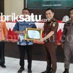 Empat Lembaga Negara Serbu Konawe, Kejati Sultra Ingatkan Kepala Desa Jangan Main-Main dengan Dana Desa Empat Lembaga Negara Serbu Konawe, Kejati Sultra Ingatkan Kepala Desa Jangan Main-Main dengan Dana Desa