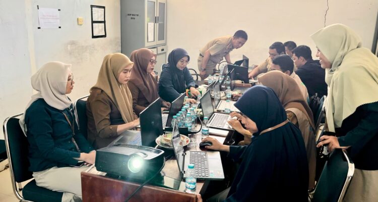 Menuju Tata Kelola Data Desa Modern, Diskominfo Koltim Tingkatkan Kapasitas Perangkat Desa