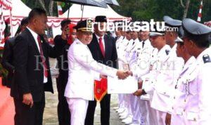 Desa Berprestasi Raih Penghargaan di HUT RI ke-80, Bupati Yusran Akbar: Desa Kuat, Konawe Maju, Indonesia Hebat Desa Berprestasi Raih Penghargaan di HUT RI ke-80, Bupati Yusran Akbar: Desa Kuat, Konawe Maju, Indonesia Hebat