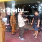 Gencarkan Peningkatan PAD, Kecamatan Kendari Barat Sosialisasi Penagihan Retribusi Sampah